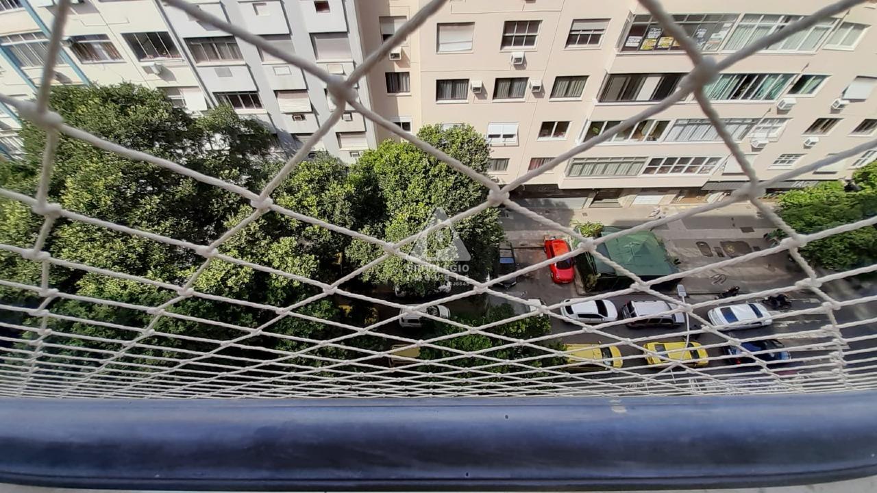 Apartamento à venda no Copacabana: VISTA DA FRENTE DO APTO